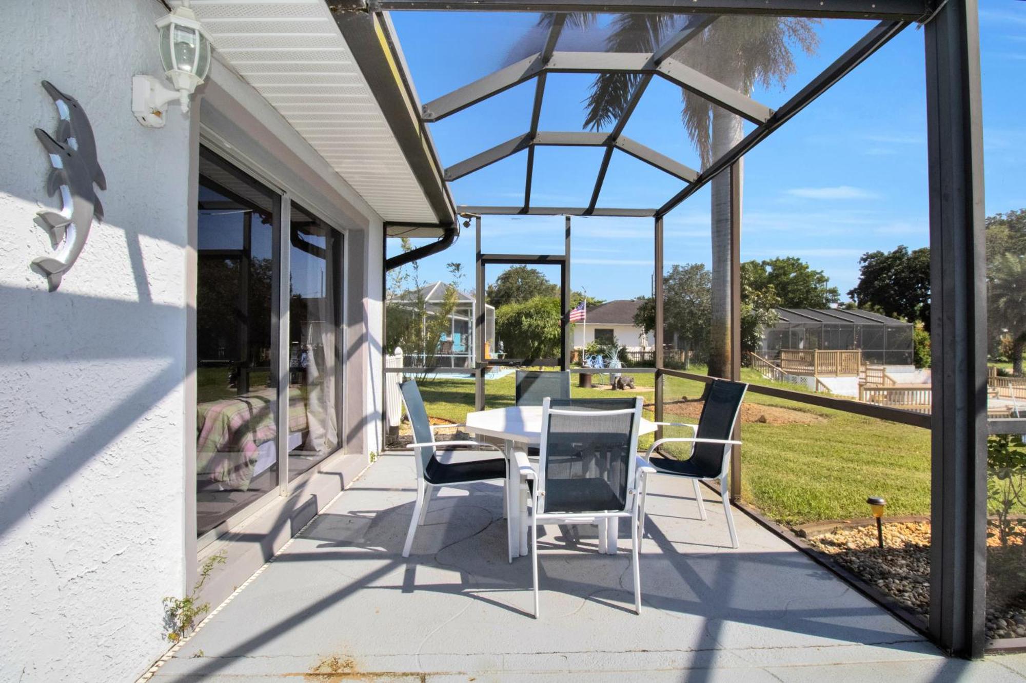 Pet Friendly Canal Front 3-Bedroom Grand Villa With Pool, Linai And Dock Port Charlotte Exterior foto