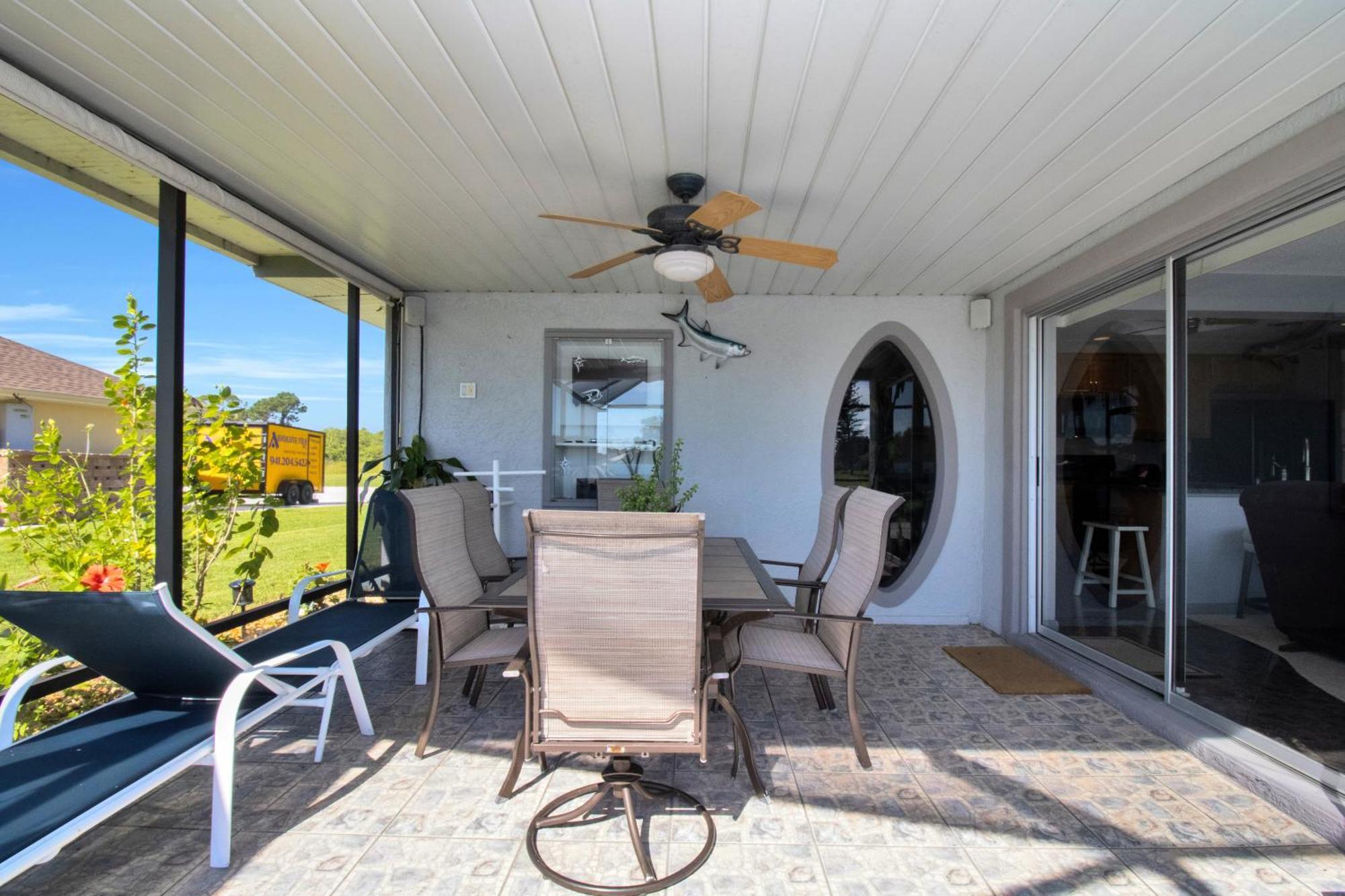 Pet Friendly Canal Front 3-Bedroom Grand Villa With Pool, Linai And Dock Port Charlotte Exterior foto