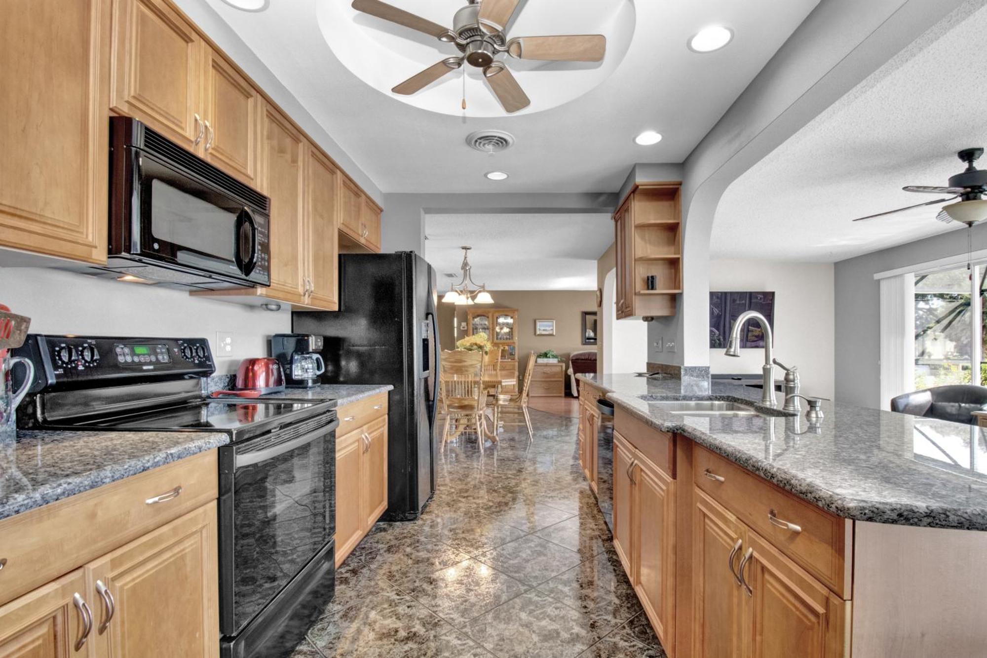 Pet Friendly Canal Front 3-Bedroom Grand Villa With Pool, Linai And Dock Port Charlotte Exterior foto